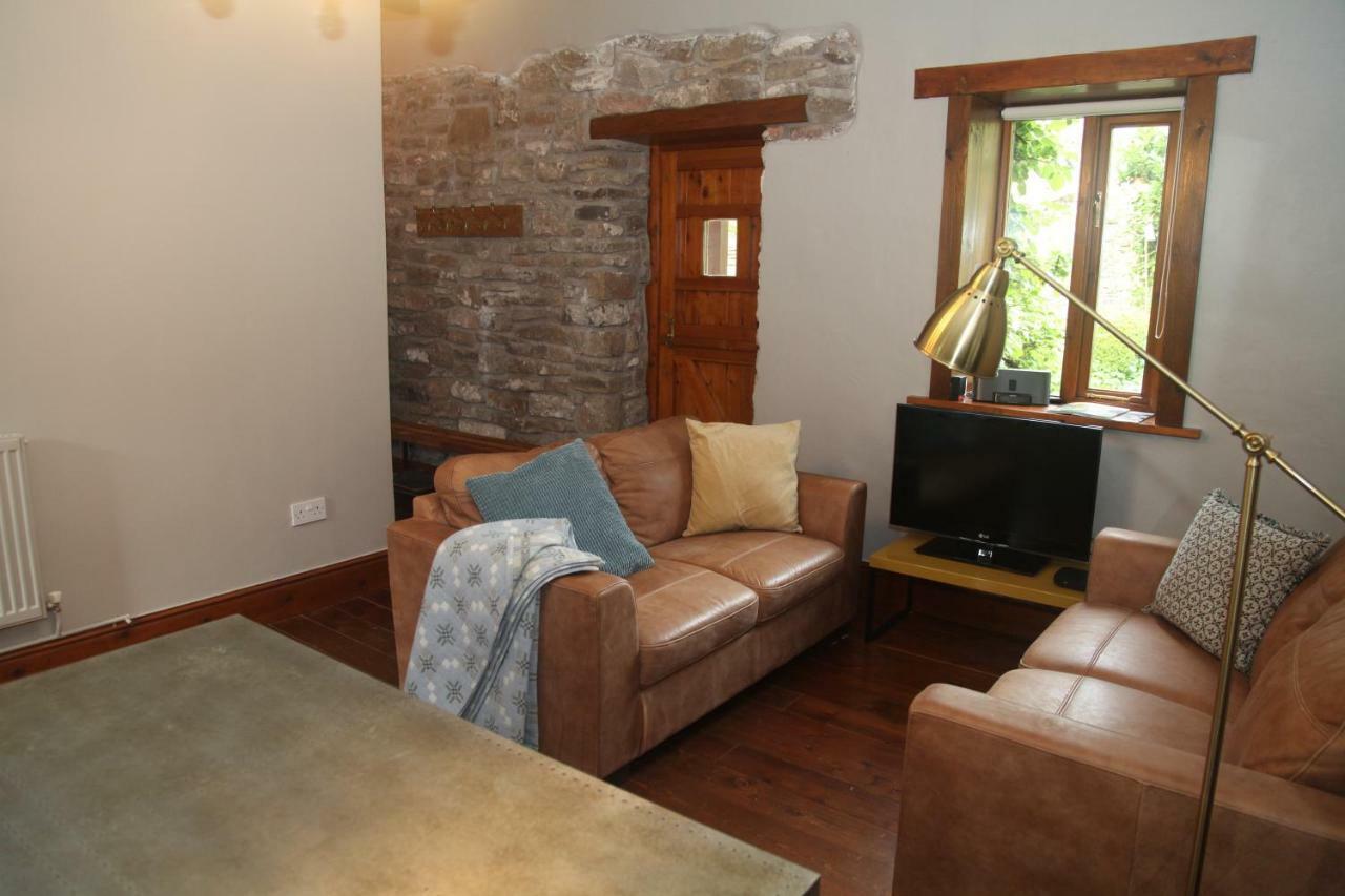 Ty Carreg Fach Staycation Cottage קארדיף מראה חיצוני תמונה