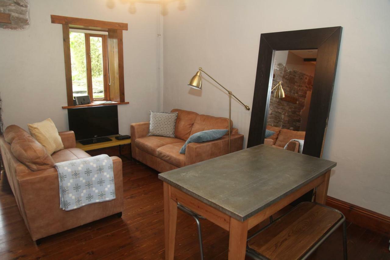 Ty Carreg Fach Staycation Cottage קארדיף מראה חיצוני תמונה