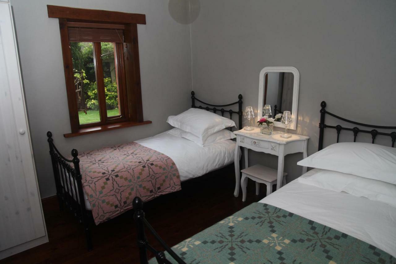 Ty Carreg Fach Staycation Cottage קארדיף מראה חיצוני תמונה